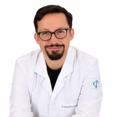 especialista-cardiologo-en-cdmx-dr-gian-manuel